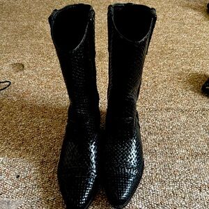 Cole Han black snake cowboy boots great condition